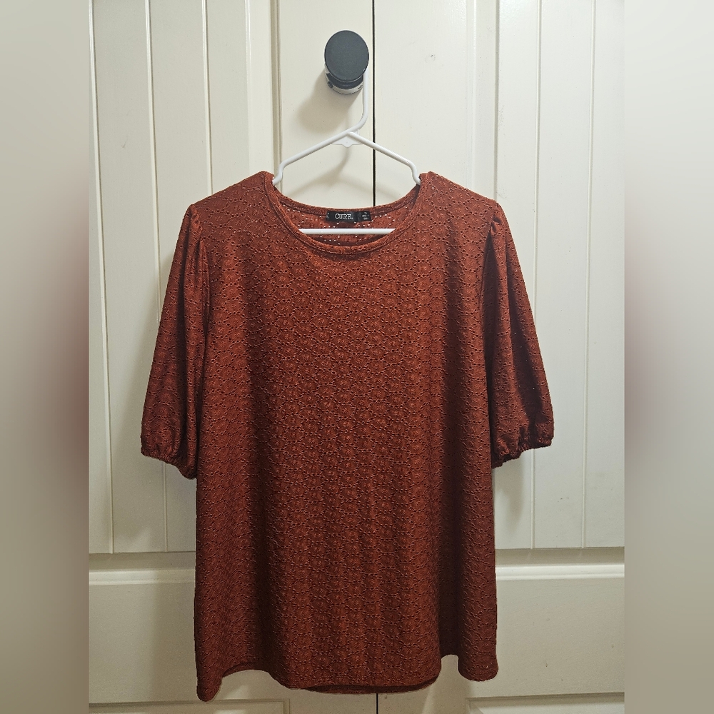Cure Women's Rust Top